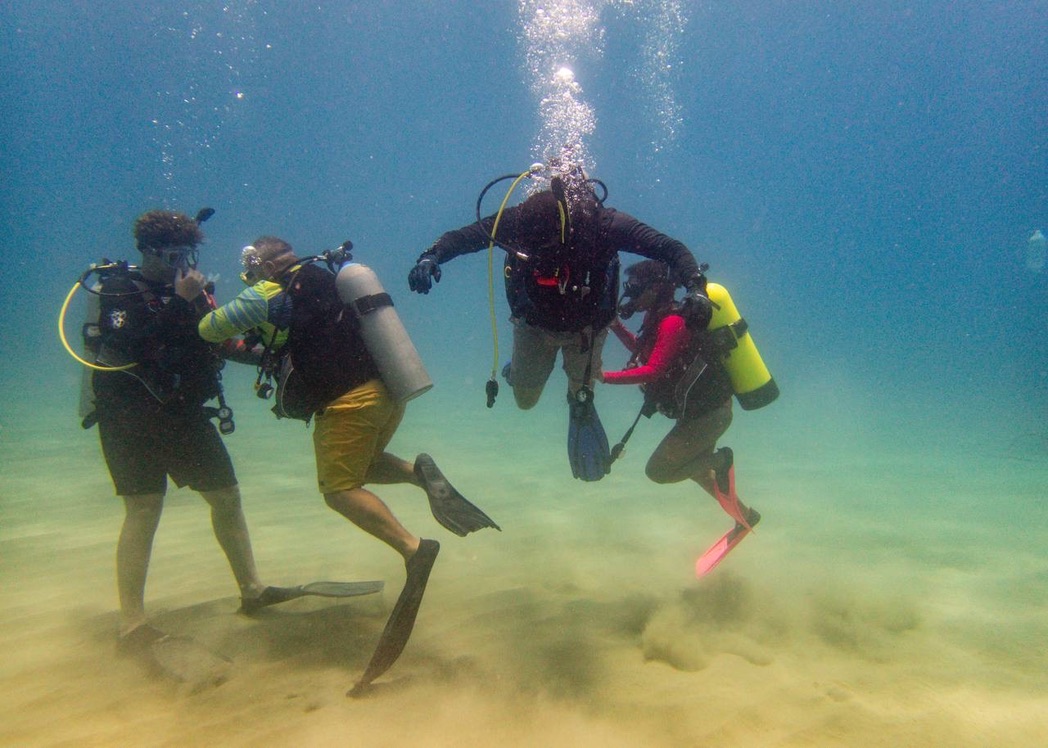 Group dive
